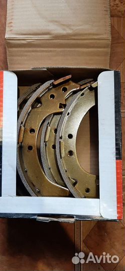 Колодки тормозные задние Toyota Celica