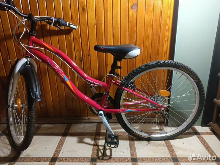 Велосипед скоростной подростковый Novatrack Lady24