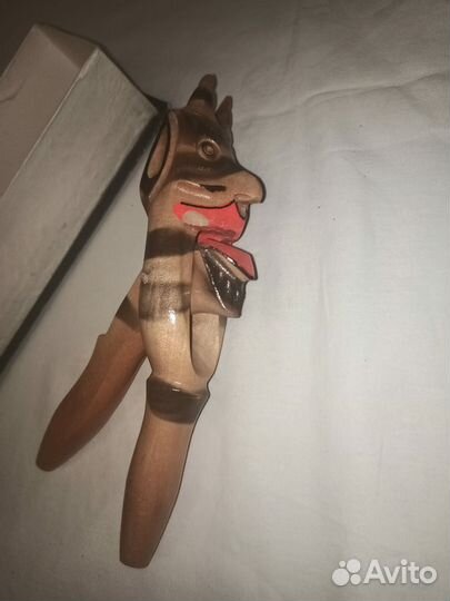 Орехокол черт. Родная коробка. Винтаж