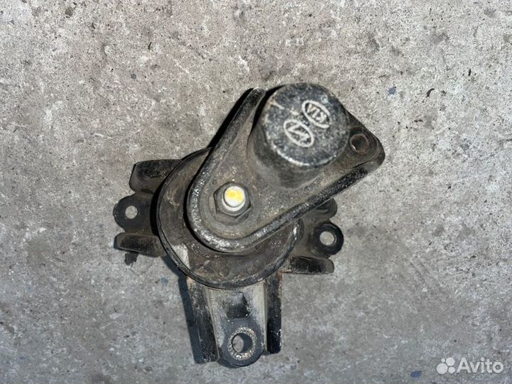 Подушка двигателя правая Hyundai Solaris RB 2013