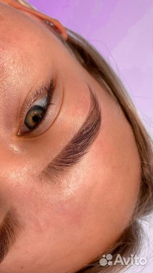 Мастер бровист