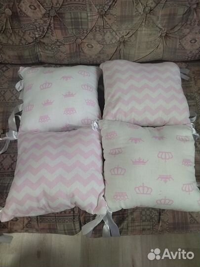 Бортики в детскую кроватку для девочки