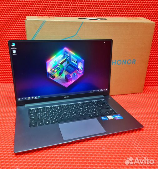 Honor MagicBook Intel i5-1135G7 Touch ID (топ)