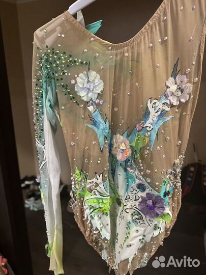 Купальник для художественной гимнастики