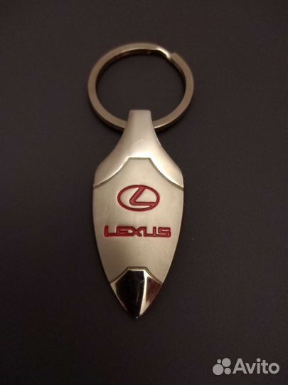 Брелок для ключей Lexus