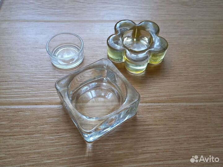 Стеклянные подсвечники