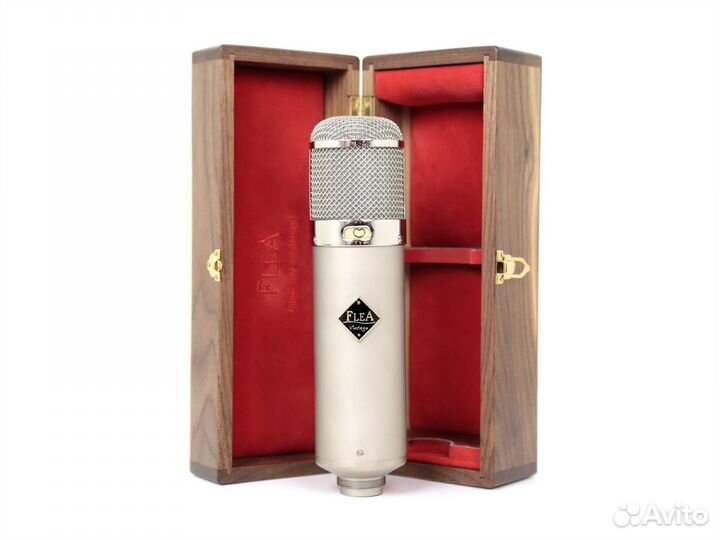 Flea Microphones 47 (EF12 tube and F47 capsule)