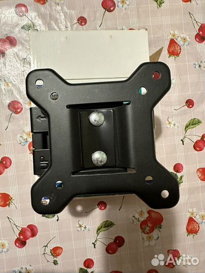 Кронштейн для телевизора