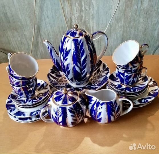 Фарфоровый чайный сервиз Зимний вечер
