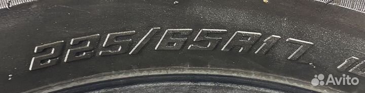 Triangle Snow-LL01 225/65 R17