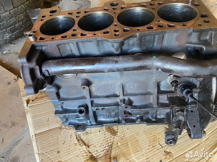 Двигатель Hyundai Accent в разборе