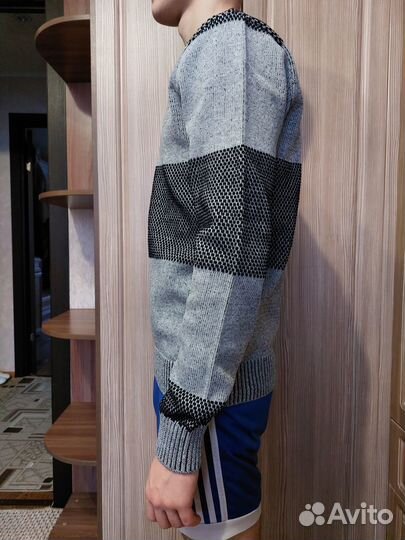 Джемпер для мальчика-подростка