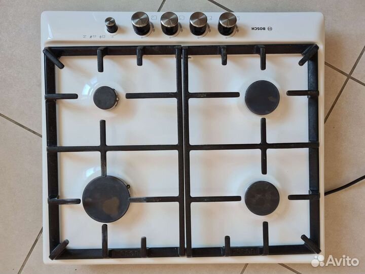 Встраиваемая газовая панель Bosch PCP612M90E