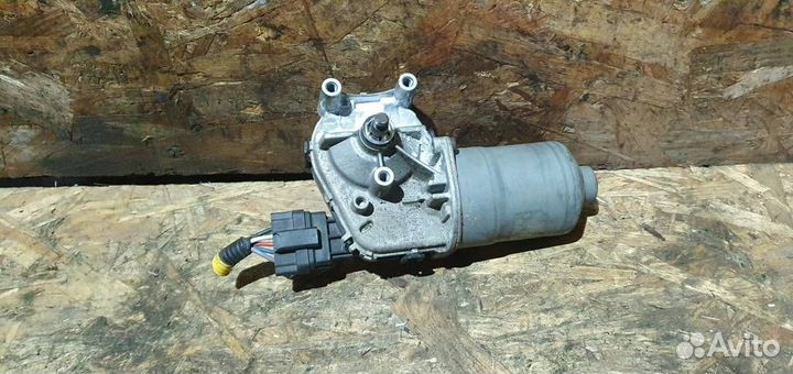 Моторчик стеклоочистителя передний Kia Sportage 2