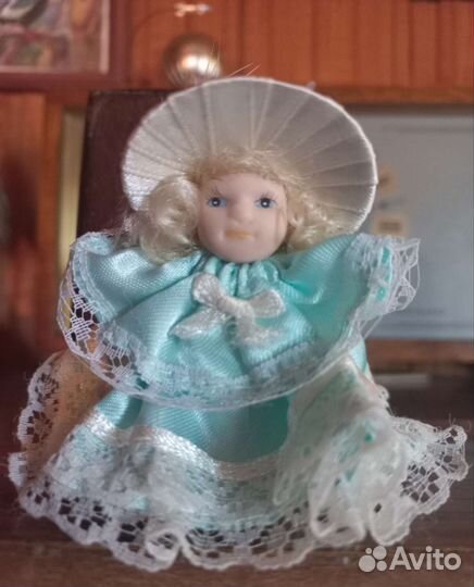 Мини кукла,фарфор,Европа
