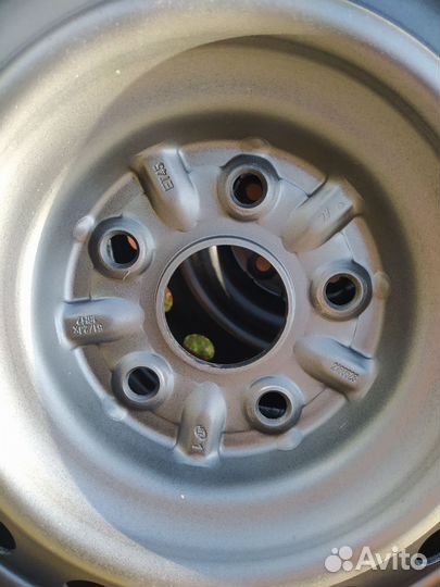 Dunlop SP Winter Ice 01 205/55 R16