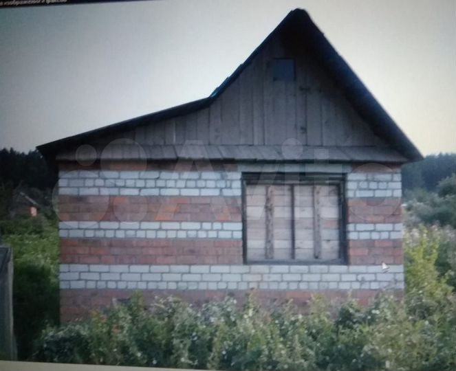 Дом 24 м² на участке 4 сот.