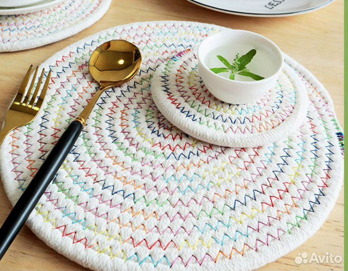 Салфетки подставки под тарелку