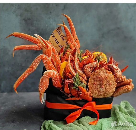 Букеты из раков и морепродуктов