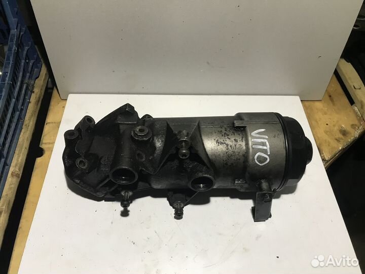 Корпус масляного фильтра Mercedes Benz Vito