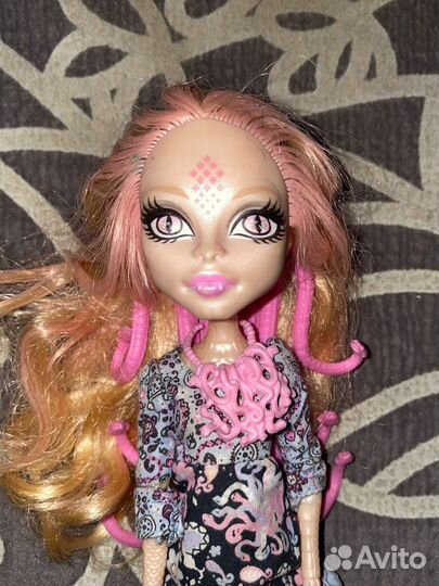 Кукла монстр хай вайперин страх камера мотор