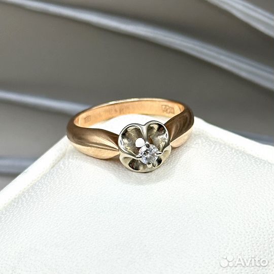 Золотое кольцо СССР тюльпан с бриллиантом 583