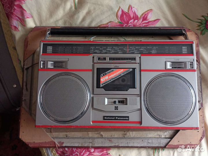 Кассетный магнитофон panasonic