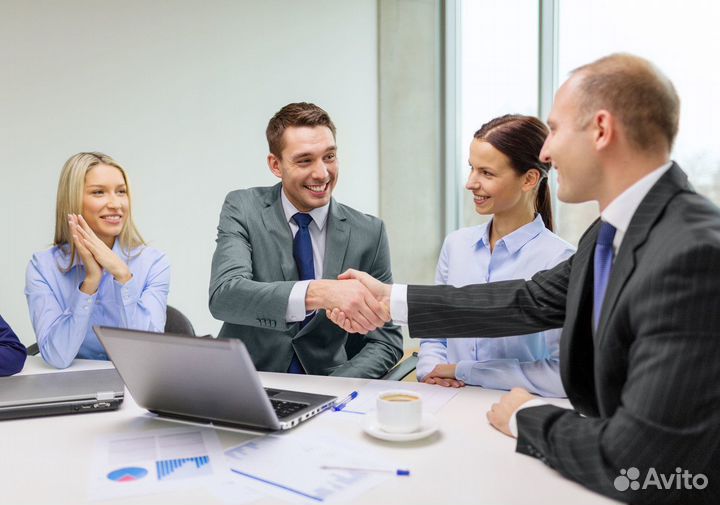 Специалист по продаже и покупке недвижимости