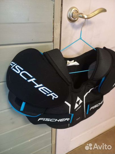 Нагрудник хоккейный