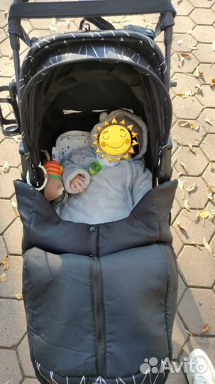 Прогулочная коляска