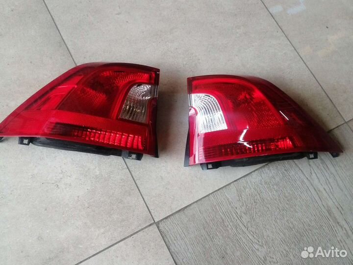 Задние фонари на Volvo S60 2