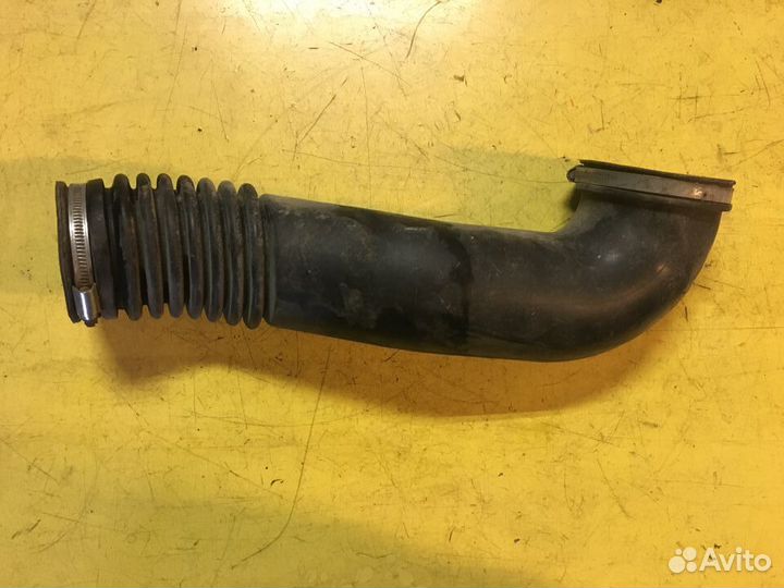 Патрубок воздушного фильтра Форд Фокус Focus 1