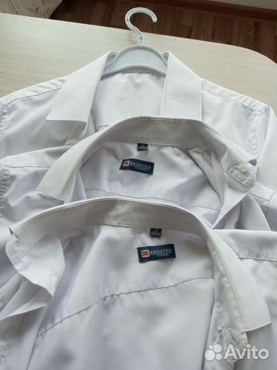 Рубашки белые на мальчика с коротким рукавом