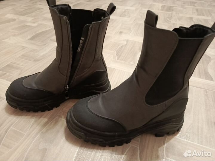 Ботинки женские