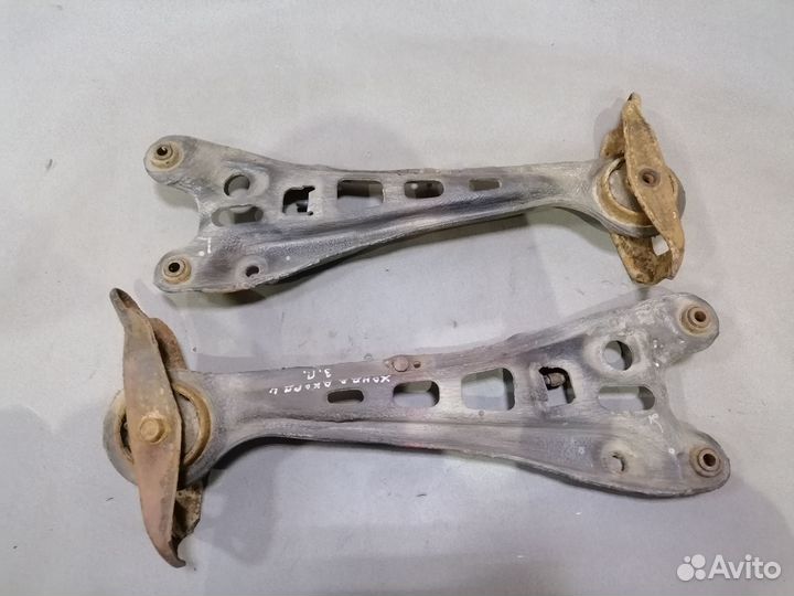 Рычаг продольный задней подвески Honda Accord IV