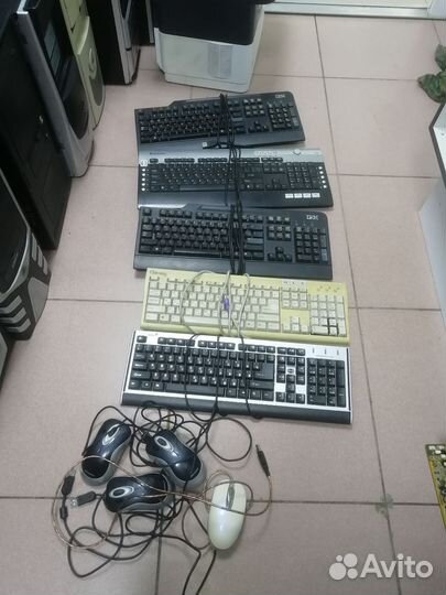 Клавиатуры, мышки, провода вга, провод питания