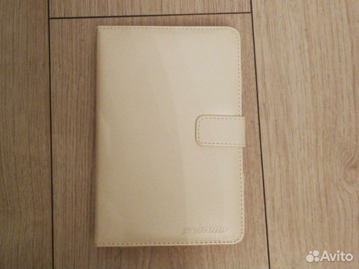 Электронная книга Digma e 600