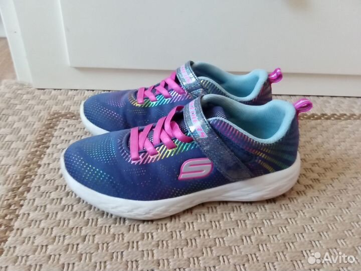 Кросовки детские skechers 37р