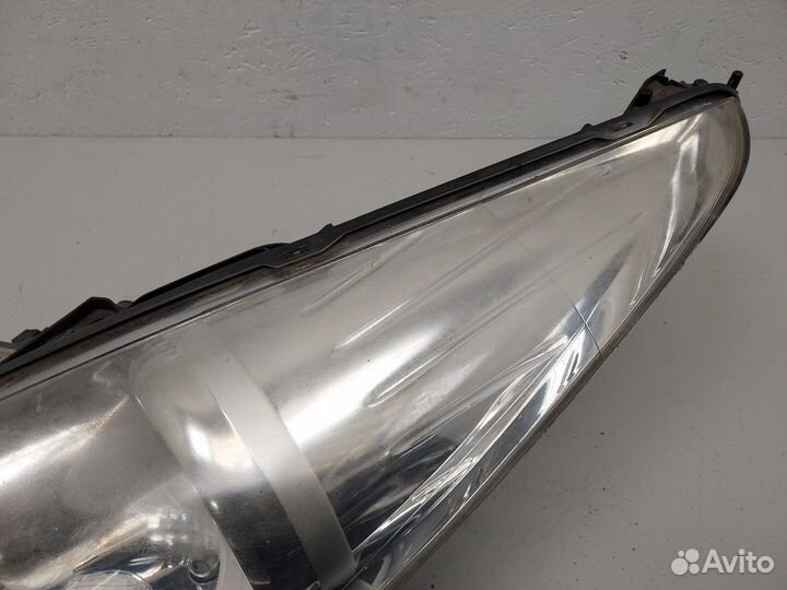 Фара (передняя) Peugeot 3008, 2010