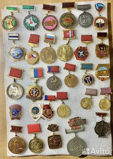 22 - Значки тяжелые