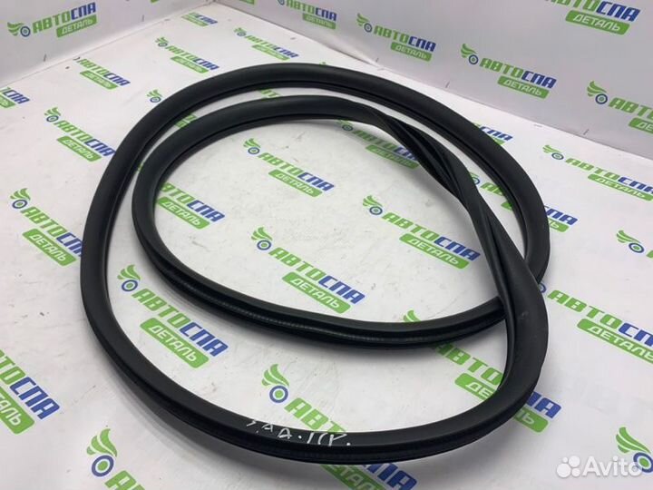 Уплотнитель кузова двери задний Mazda Cx-30