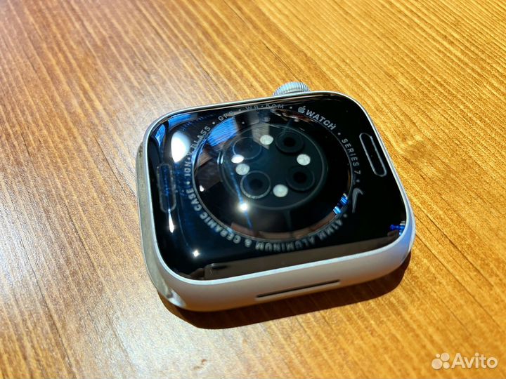 Часы apple watch 7, 41 mm Nike