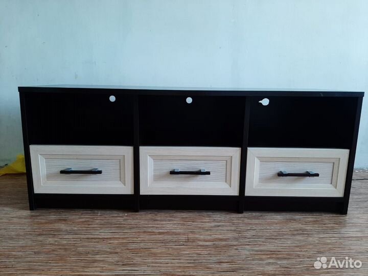 Тумба под телевизор бу