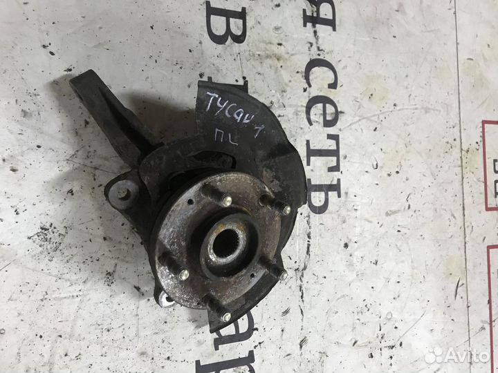 Кулак поворотный передний левый Hyundai Tucson