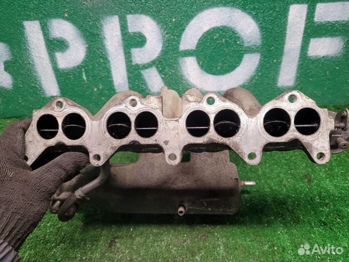 Впускной коллектор Toyota Avensis 1 7AFE