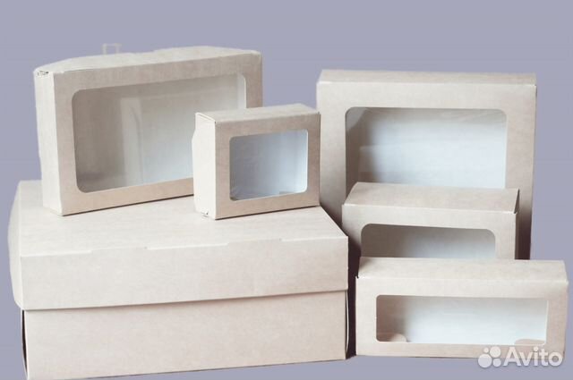 Коробка с окошком крафт подарочный контейнер