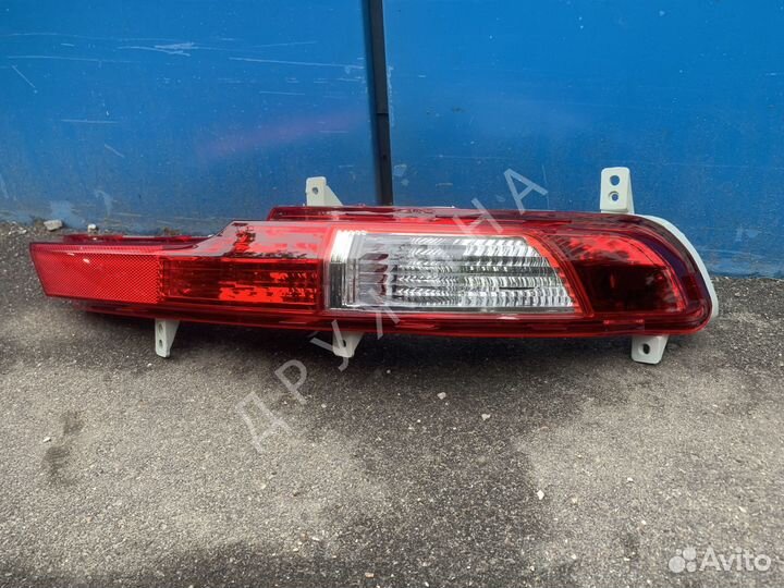 Противотуманка правая задняя для Kia Sportage 3