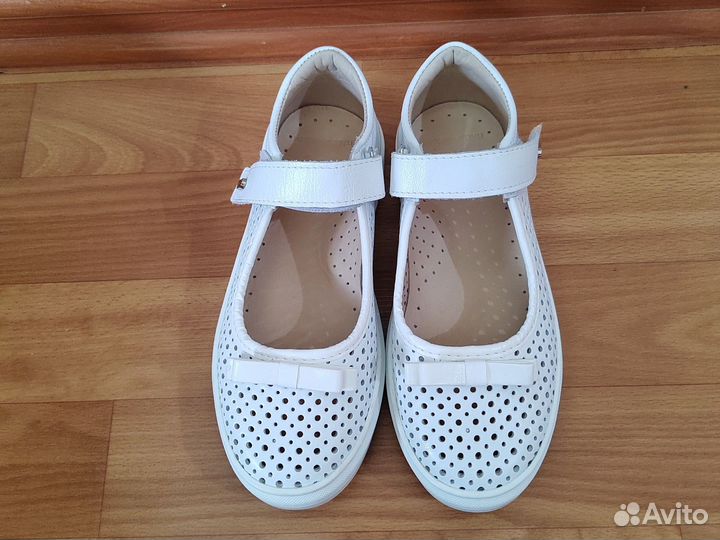 Туфли праздничные