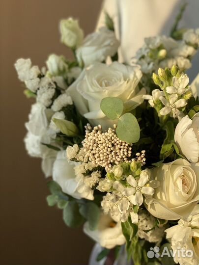 Букет невесты раскидистый