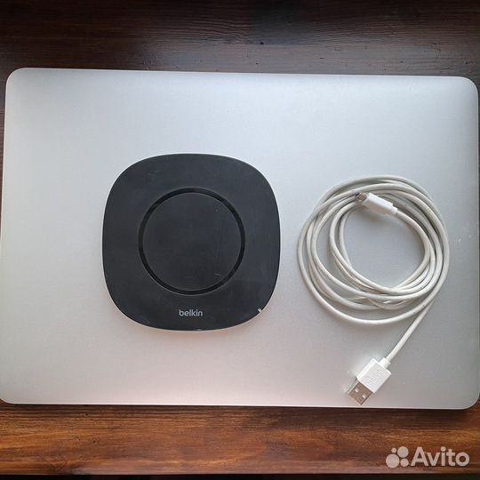 Беспроводная зарядка belkin